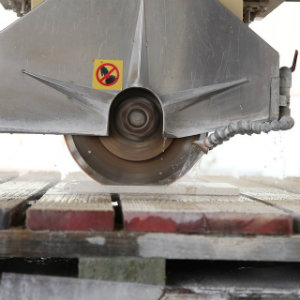 angle grinding machine cutting